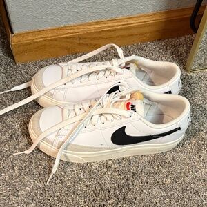 Nike Classic White and Black Sneakers